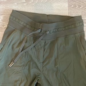 Green lululemon joggers